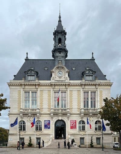 Location de parking entre particuliers à Corbeil-essonnes - Réservation en ligne