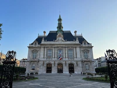 Location de parking entre particuliers à Levallois-perret - Réservation en ligne