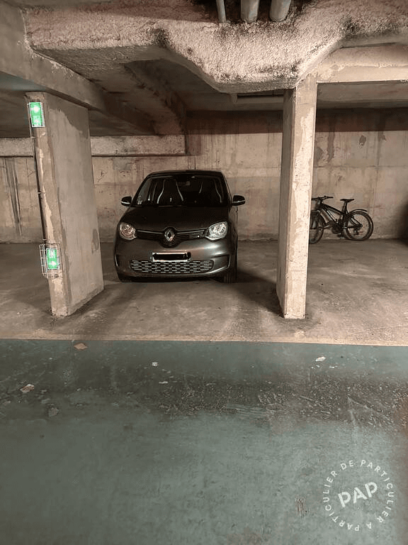 Location underground à 65 Rue du Chevaleret, Paris
