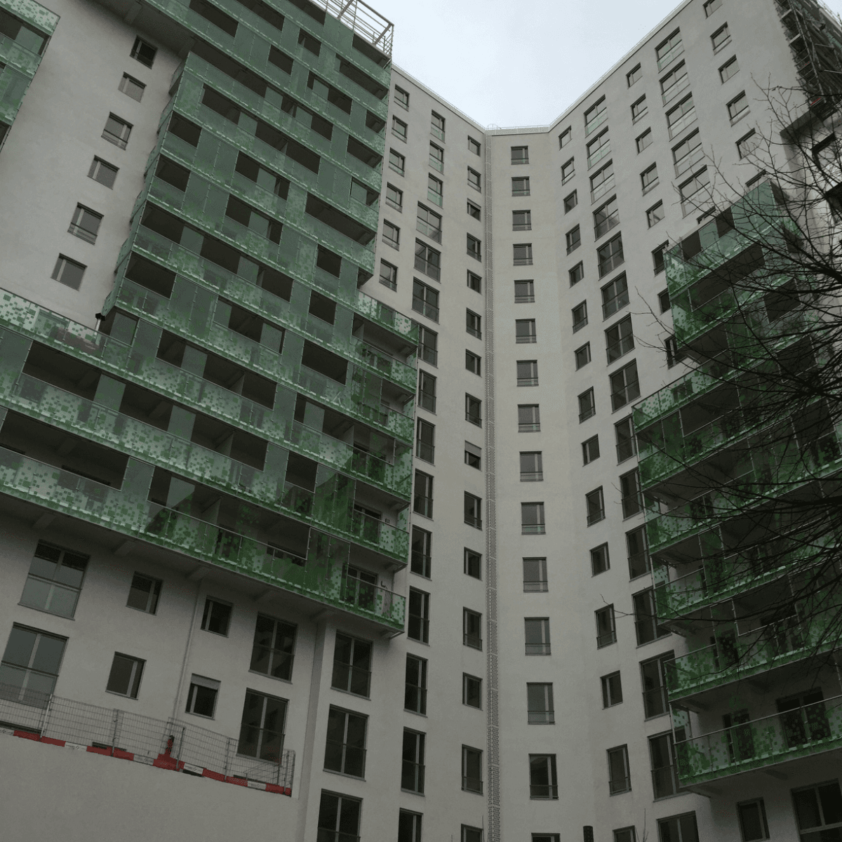 Location underground à Rue Carle Hébert, Courbevoie