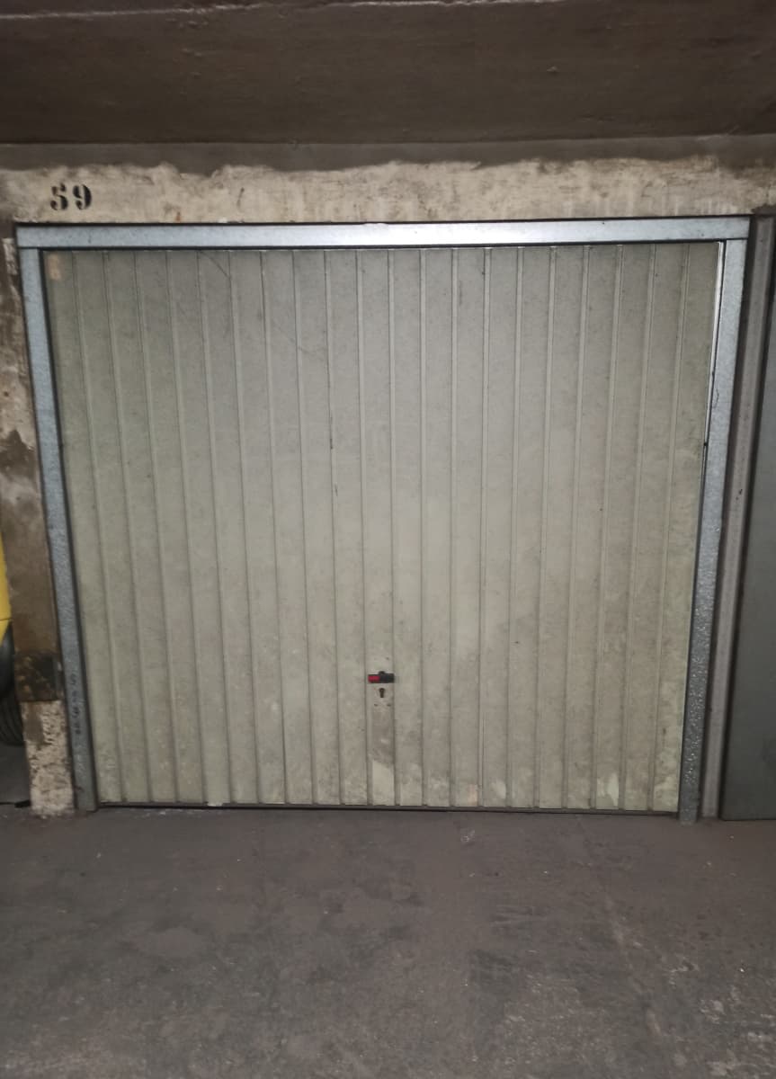 Entrée extérieure du private box à 38 Grande Rue, Sèvres