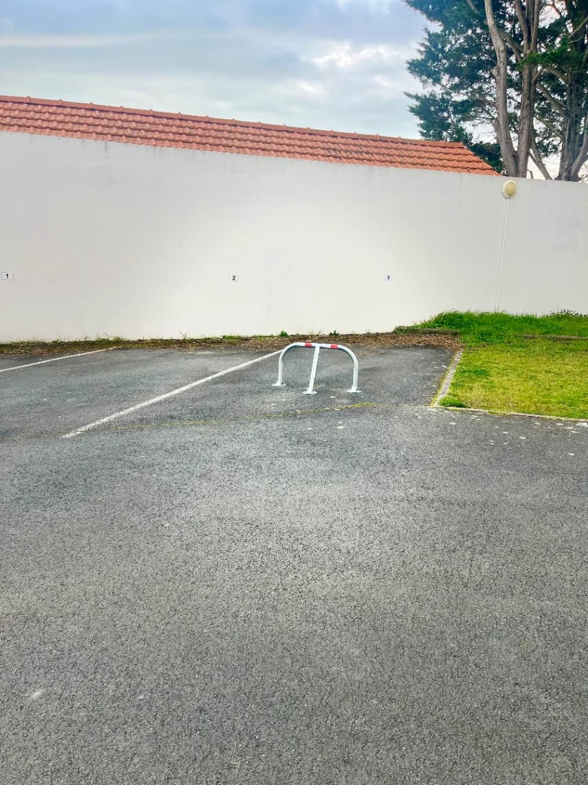 Location outdoor à 25 Rue Brétignière, La Rochelle