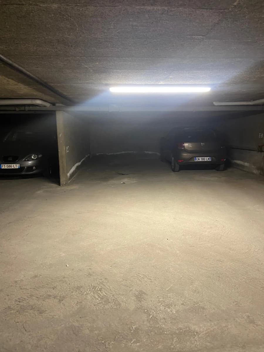 Location underground à 7 Avenue Léon Blum, Épinay-sur-Seine