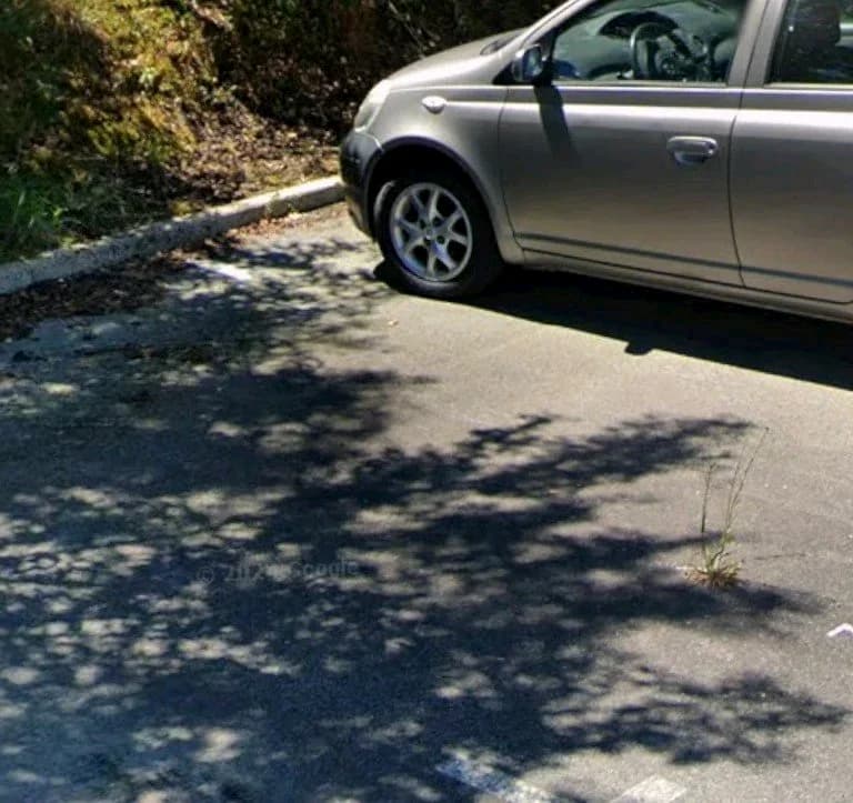 Entrée intérieure du outdoor à 3 Rue Alexandra David-Neel, Séné