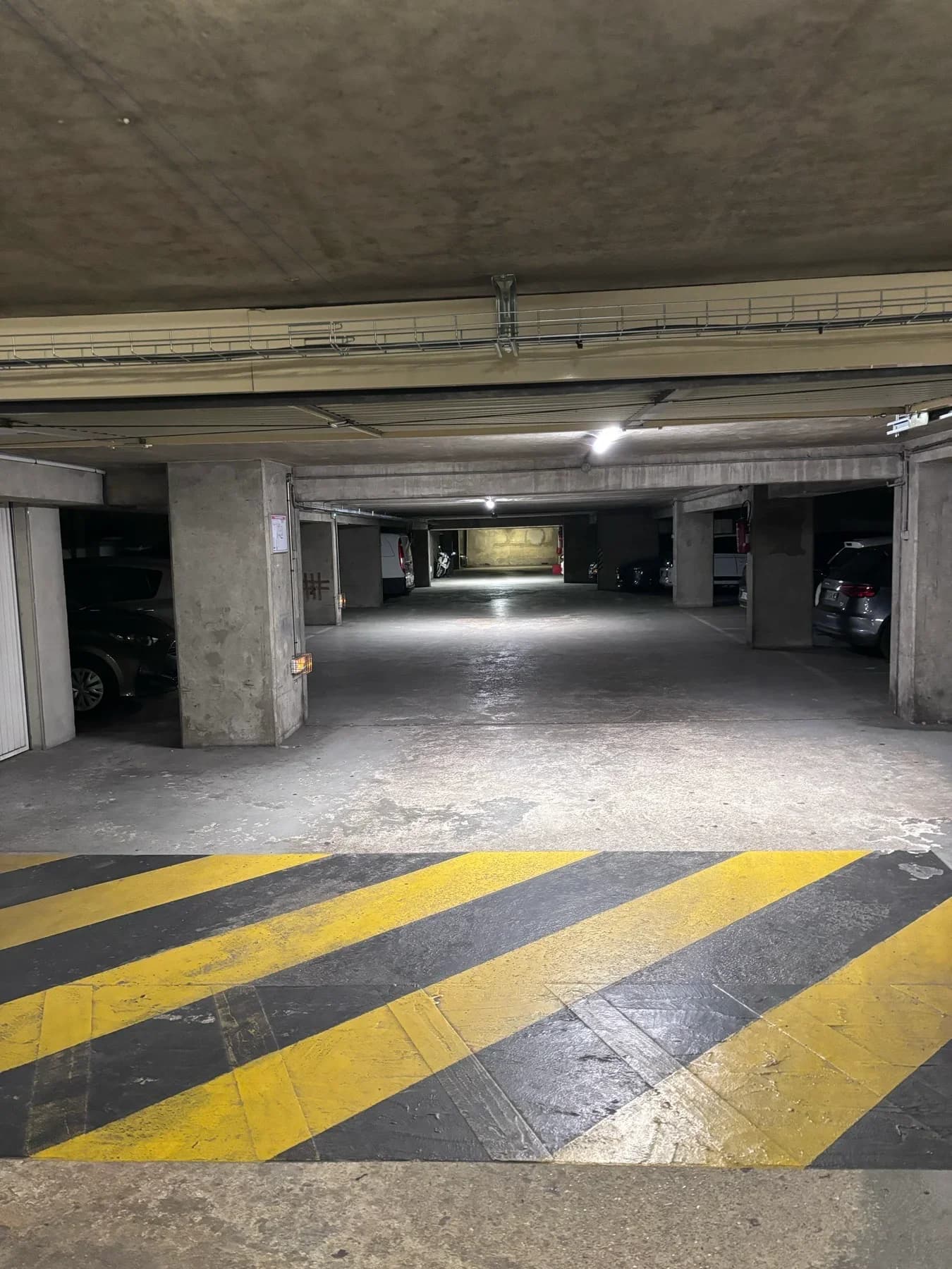 Location underground à 12 Rue du Cadran, Charenton-le-Pont