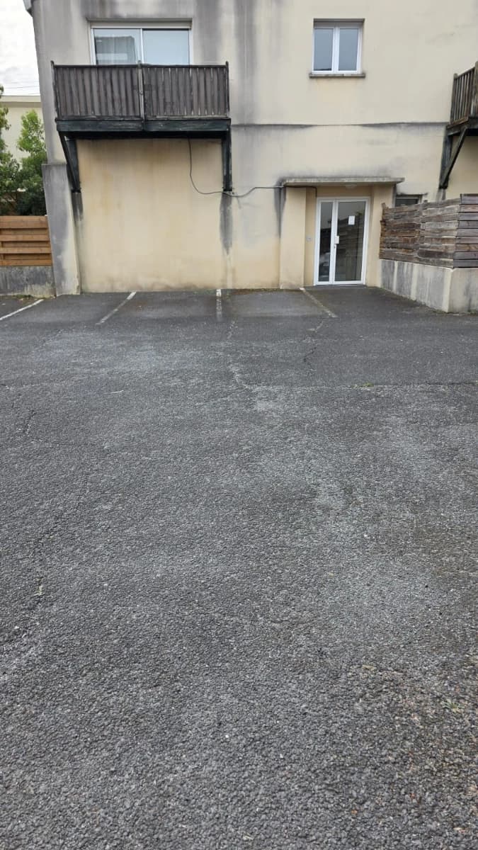 Emplacement outdoor à 21 Rue Charles Laterrade, Talence