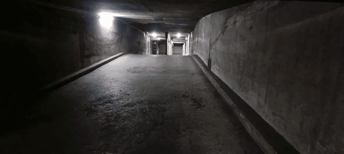 Vue du underground à 54 Rue Saint-Maur, Paris