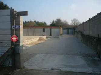 À 5 minutes à pied de la gare de Montargis
louez u... - Location parking pour voiture et moto à Montargis