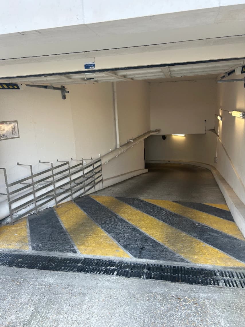Vue du underground à Rue Toni Morrison, Saint-Ouen-sur-Seine