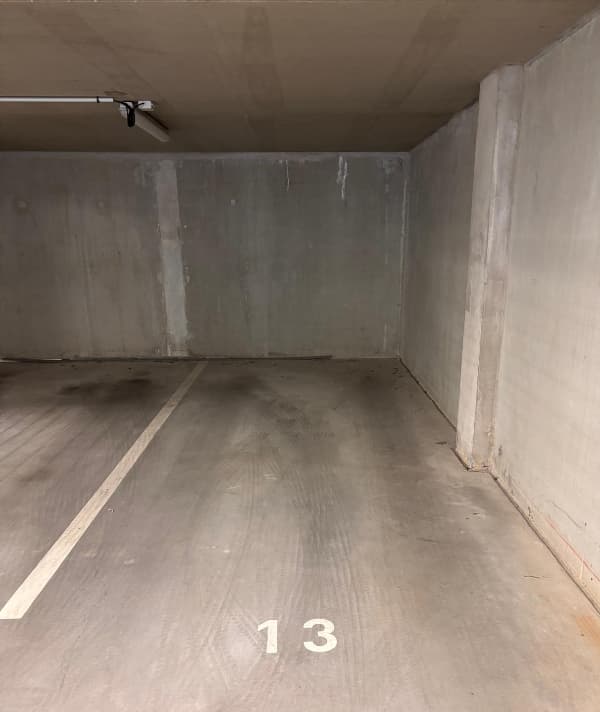 Entrée intérieure du underground à 3 Rue d'Alger, Nantes