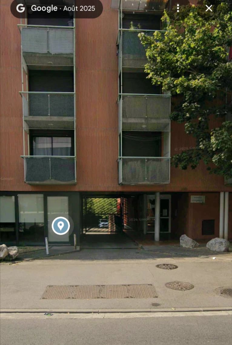 Location outdoor à 81 Rue du Férétra, Toulouse