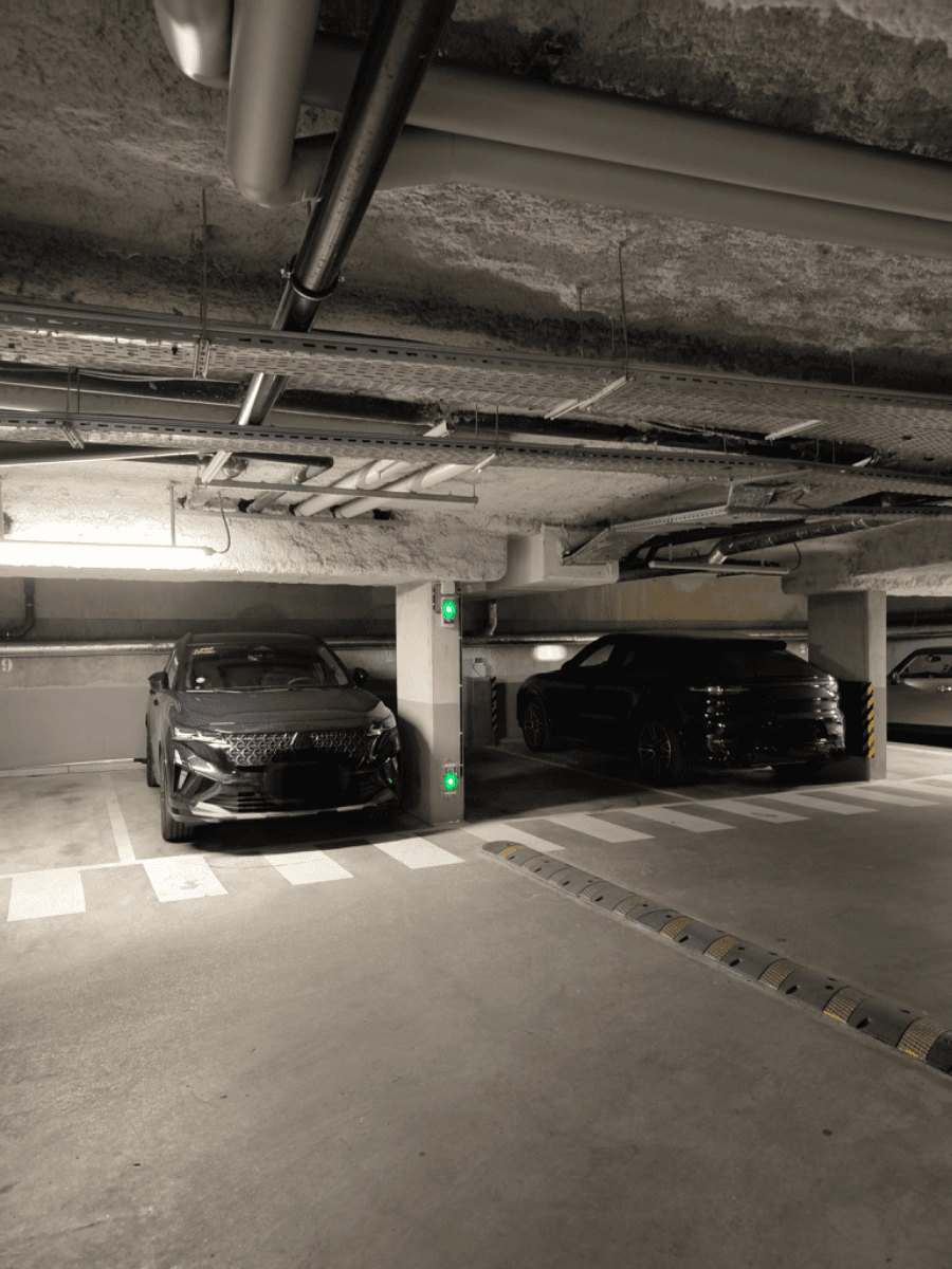 Vue du underground à 21 Rue Louis Armand, Asnières-sur-Seine