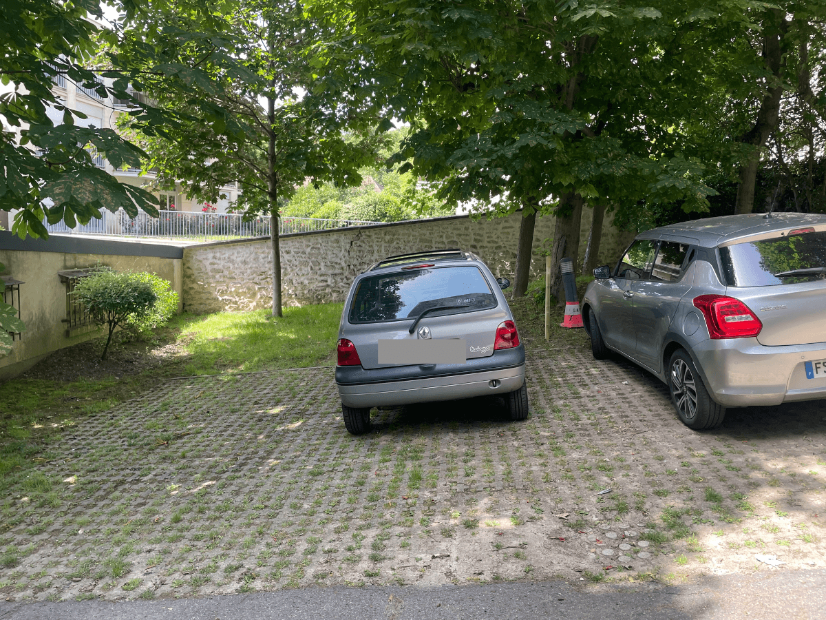 Entrée extérieure du outdoor à 18 Rue de Beauté, Nogent-sur-Marne