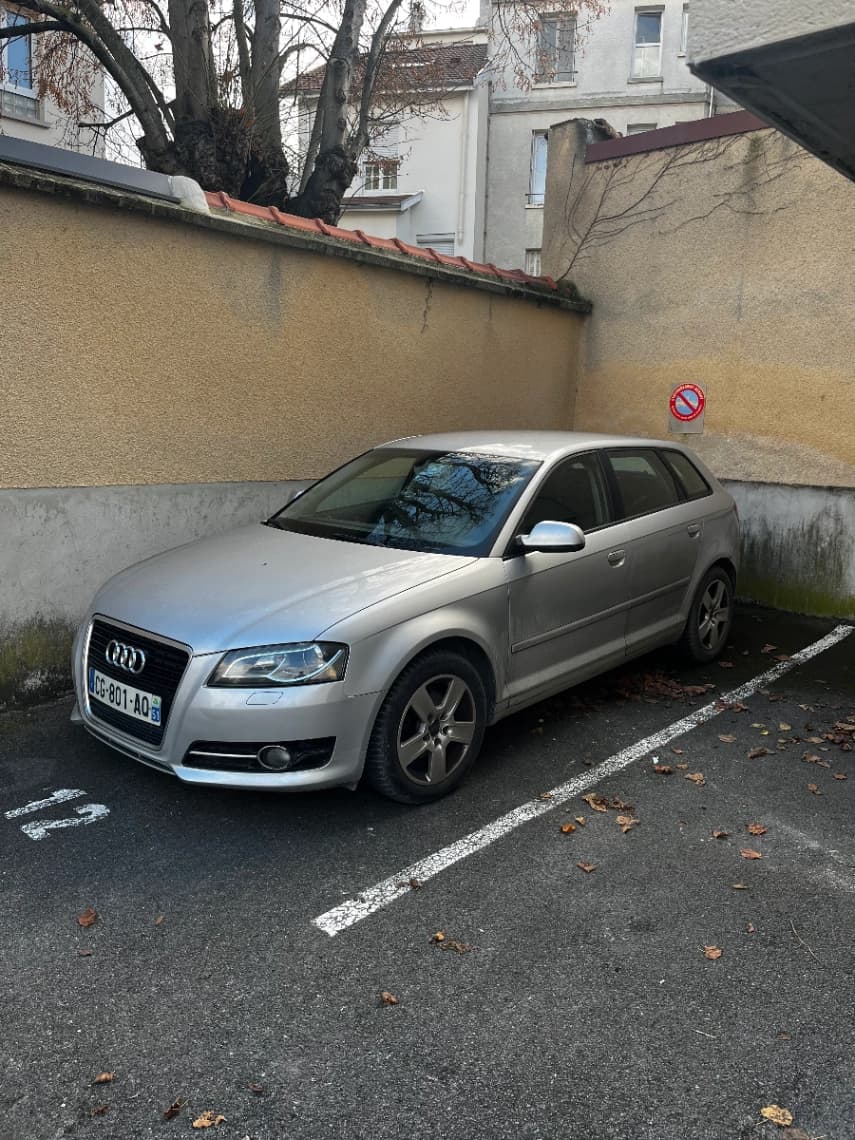 Parking situé dans une résidence sécurisée.
Parki... - Location parking pour voiture à Reims