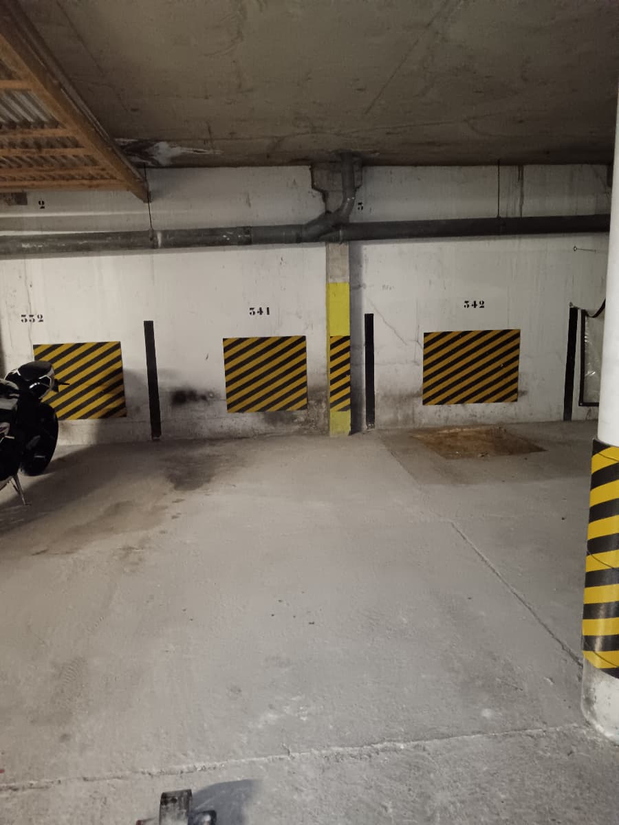 Location underground à 11 Rue Chanteraine, Reims