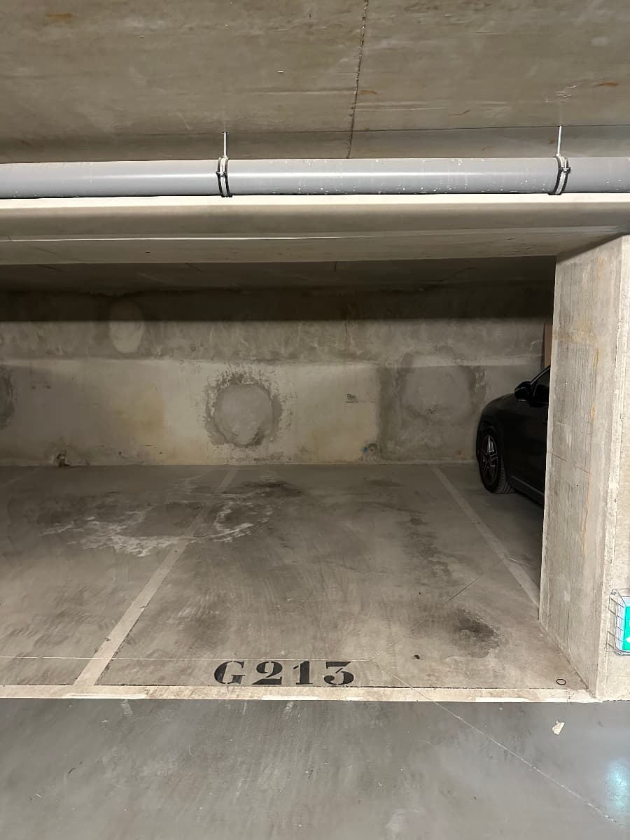 Location underground à 2 Rue Camille Claudel, Meudon