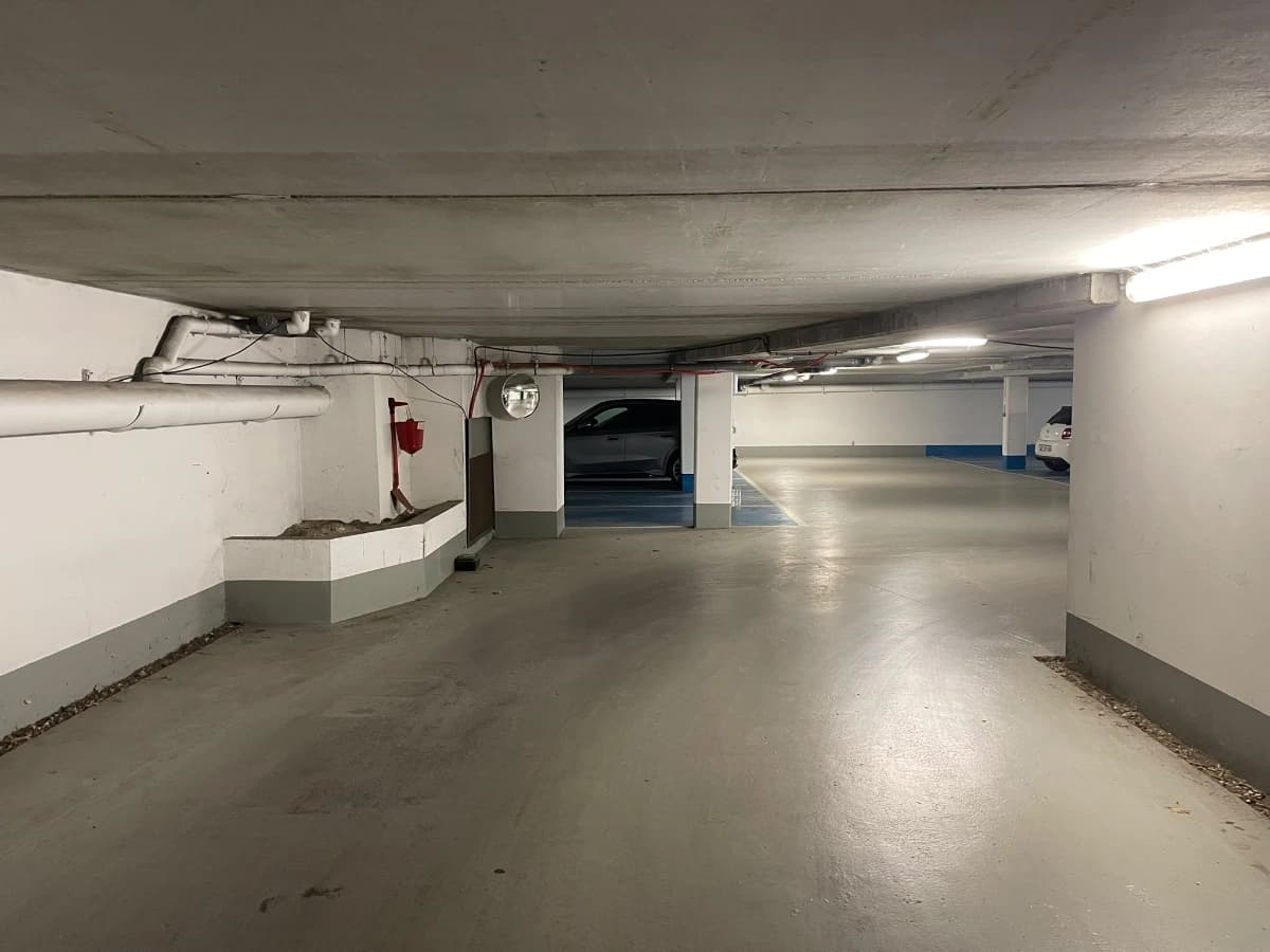 Vue du underground à 83 Rue Danton, Levallois-Perret