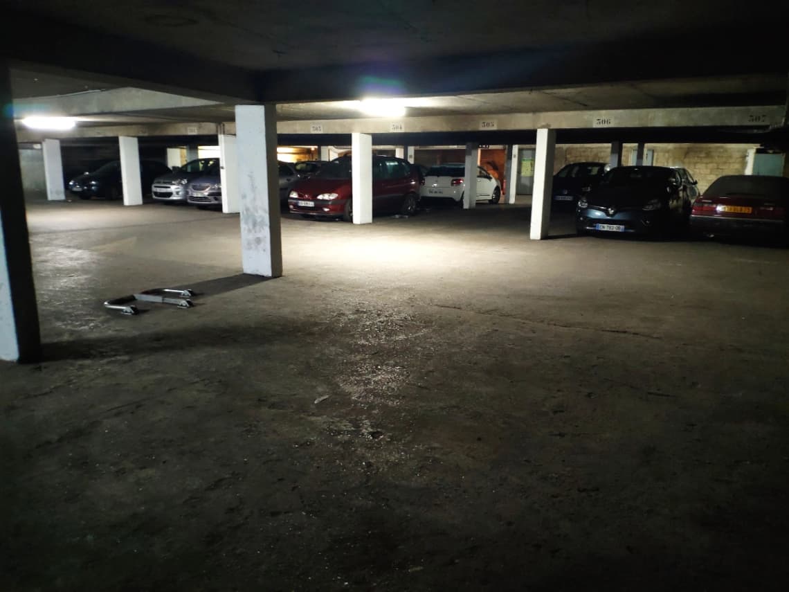 Vue du underground à 10 Rue Riquet, Paris