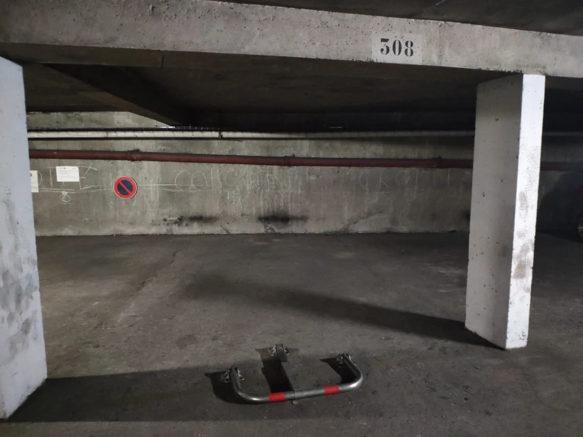 Location underground à 10 Rue Riquet, Paris