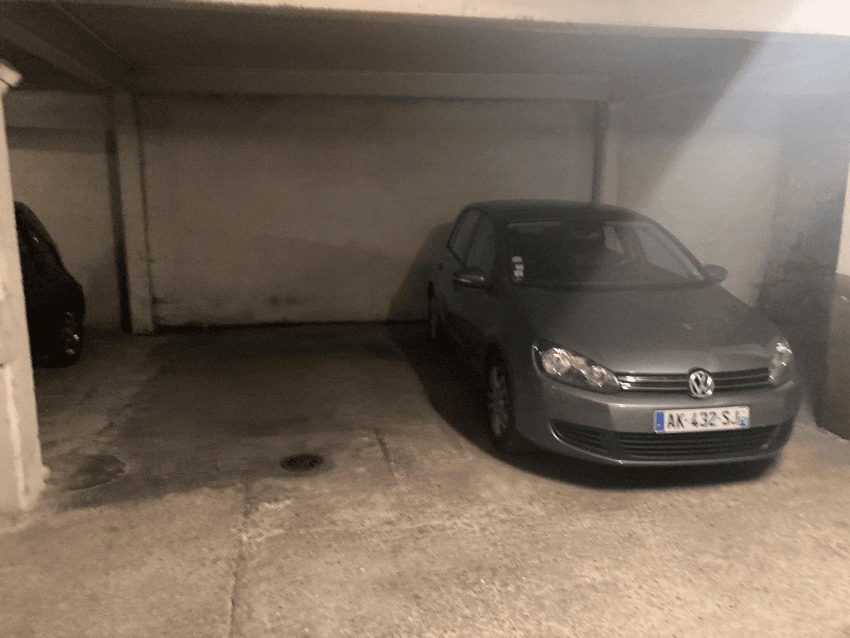Location underground à 36 Rue d'Hauteville, Paris