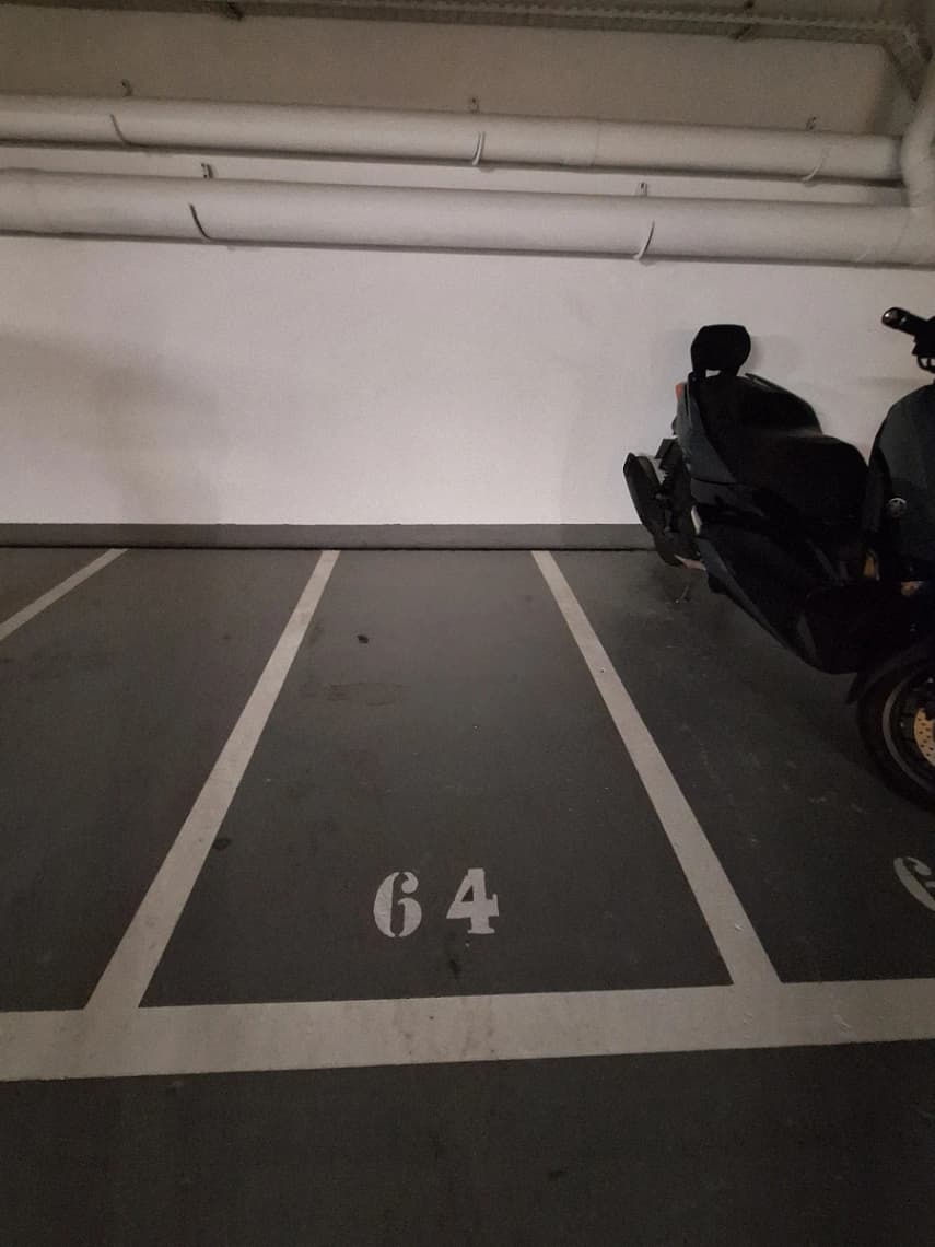 Location underground à 27 Rue Bernard et Mazoyer, Aubervilliers