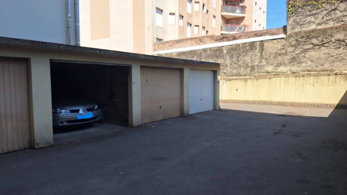Location private box à 80 Boulevard Eugène Réguillon, Villeurbanne