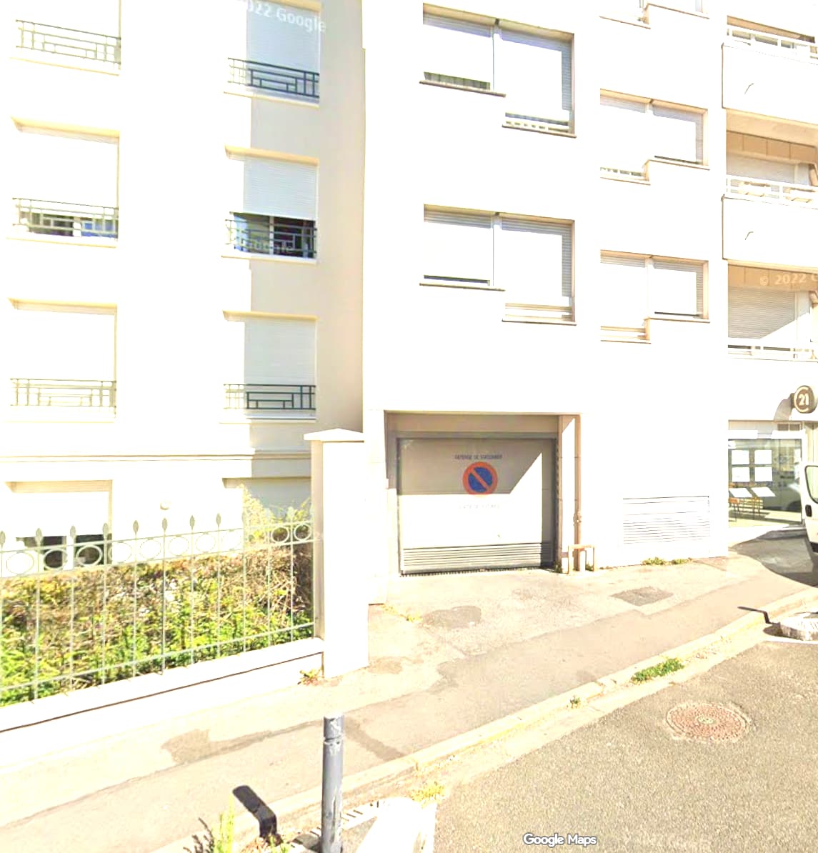 Entrée intérieure du underground à 23 Rue Thiers, Nogent-sur-Marne