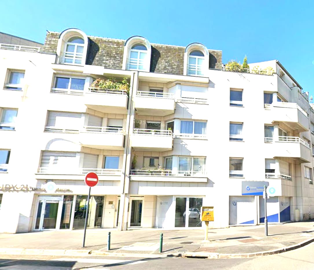 Entrée extérieure du underground à 23 Rue Thiers, Nogent-sur-Marne